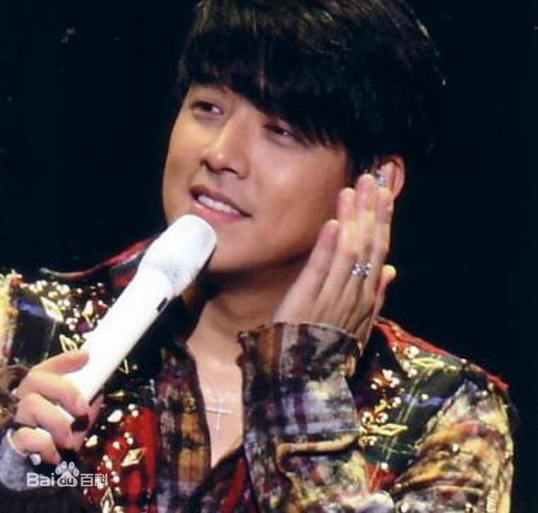 柳时元()前后照片