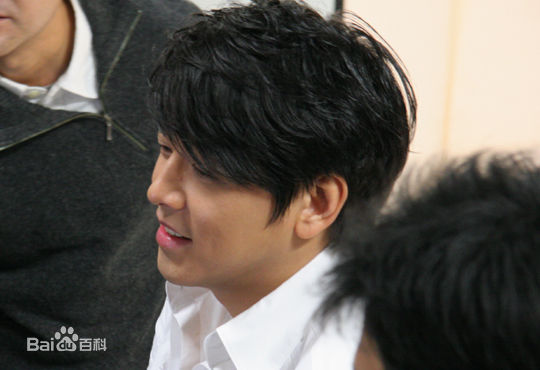 柳时元()前后照片