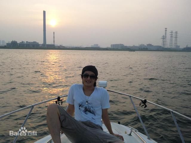 石黑英雄(いしぐろ ひでお、Ishiguro Hideo)--部分生活照图片图册