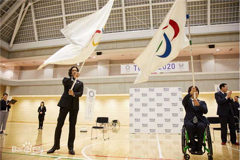 长濑智也(長瀬智也（ながせ ともや）；Nagase Tomoya)奥运会旗巡回大使图片图集