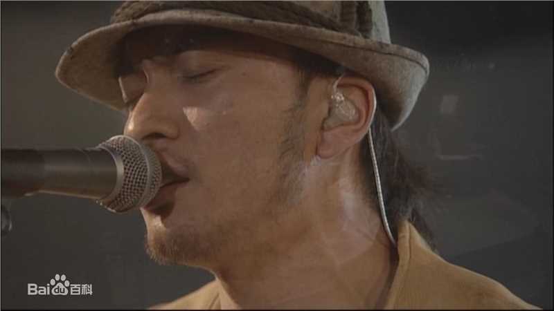 长濑智也(長瀬智也（ながせ ともや）；Nagase Tomoya)MTV Unplugged前后照片