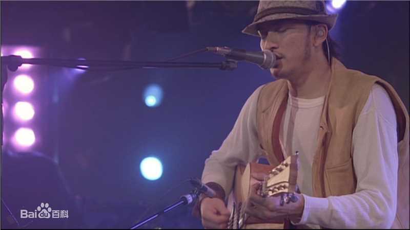 长濑智也(長瀬智也（ながせ ともや）；Nagase Tomoya)MTV Unplugged前后照片