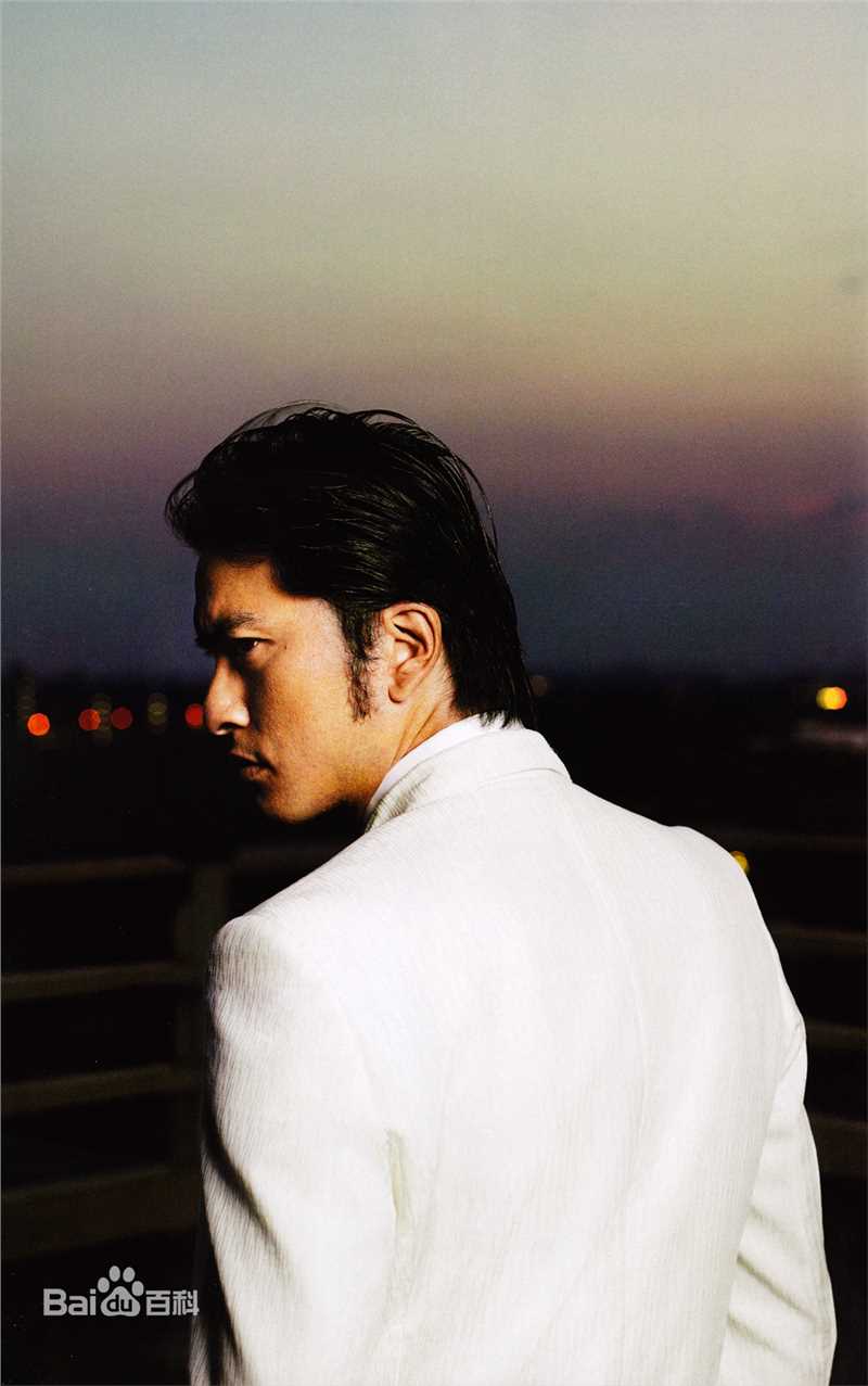 最优质长濑智也(長瀬智也（ながせ ともや）；Nagase Tomoya)在《自恋刑警》公式本中的相册