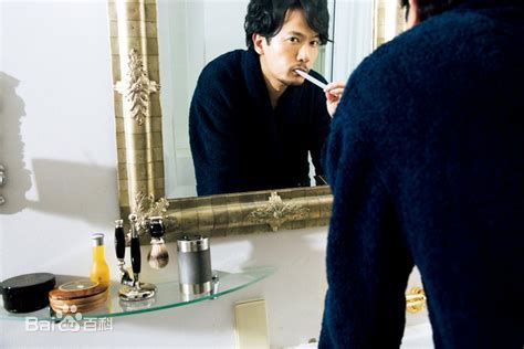 稻垣吾郎(Inagaki Goro)稲垣 吾郎性感图片壁纸