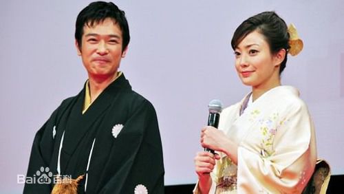堺雅人(Sakai Masato、さかい まさと)与妻子菅野美穗图册