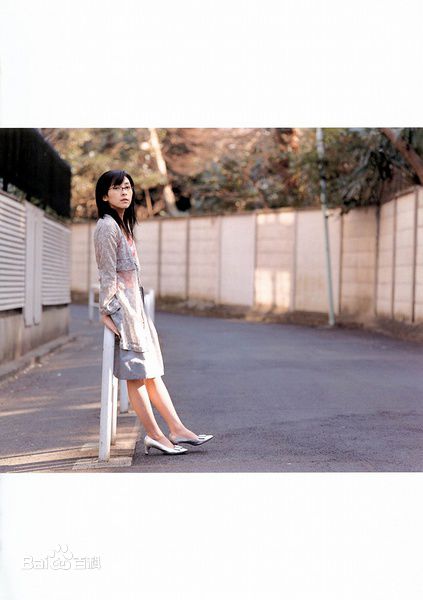 麻生久美子(Aso Kumiko)个人艺术照素颜照相册