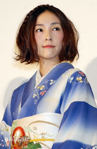 麻生久美子(Aso Kumiko)个人艺术照素颜照相册