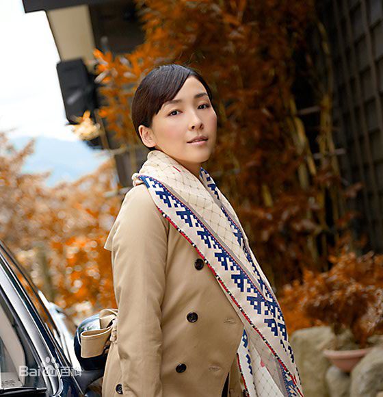 麻生久美子(Aso Kumiko)个人艺术照素颜照相册