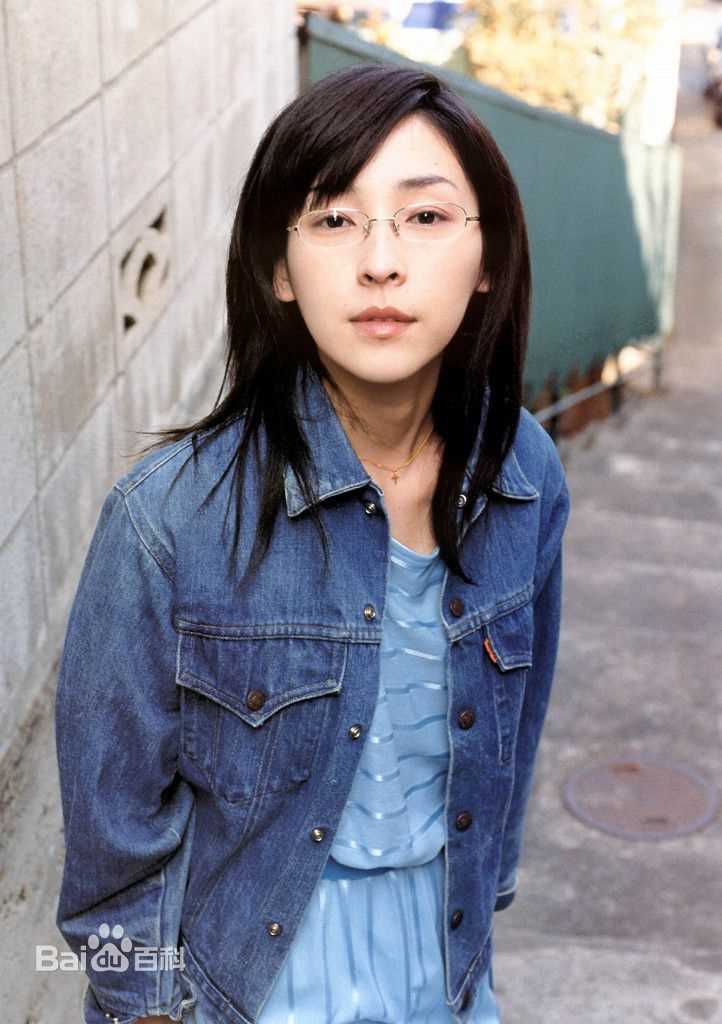 麻生久美子(Aso Kumiko)个人艺术照素颜照相册