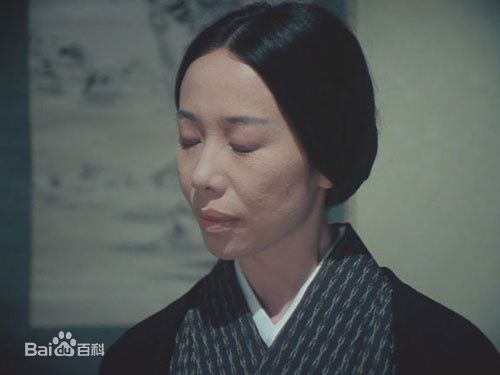 市川昆(KonIchikawa)导演的《犬神家族》精选剧照