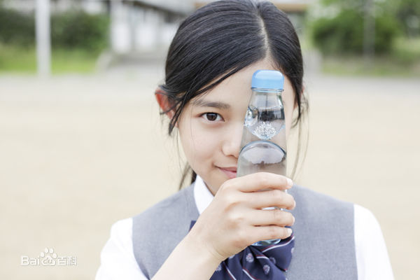 杉咲花(すぎさきはな、Hana Sugisaki)图片壁纸壁纸