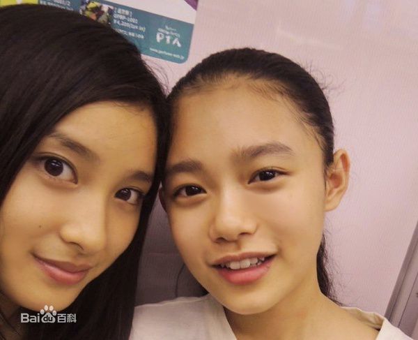 杉咲花(すぎさきはな、Hana Sugisaki)与他人合照素颜照相册