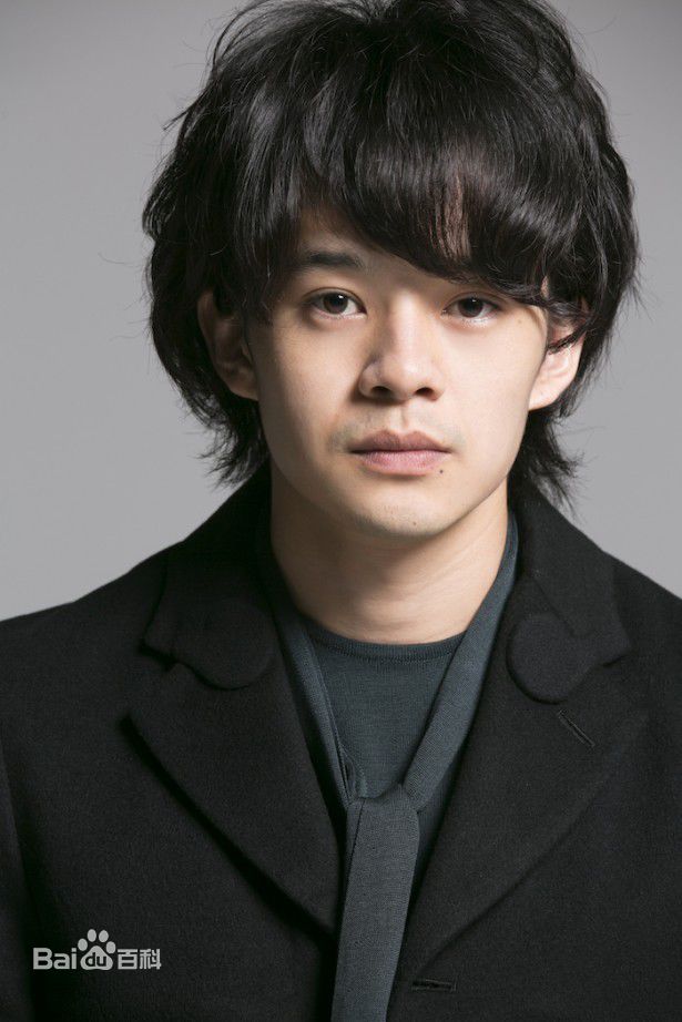 池松壮亮(Ikematsu Sosuke、いけまつ そうすけ)  