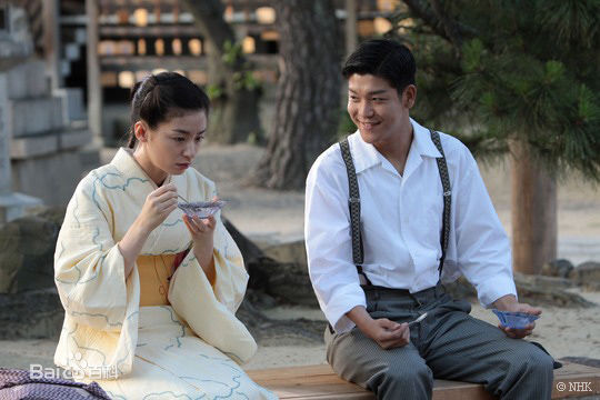 最新尾野真千子(Machiko Ono，おの まちこ)在《康乃馨》图片中的壁纸