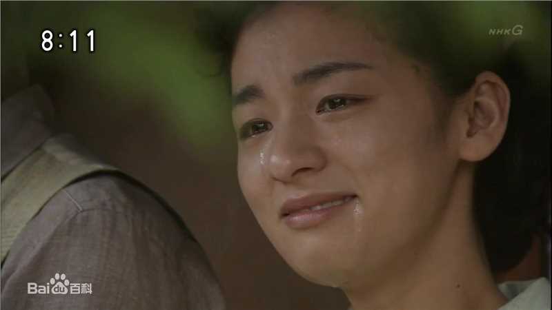 最新尾野真千子(Machiko Ono，おの まちこ)在《康乃馨》图片中的壁纸