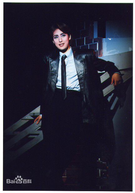 天海祐希(Amami Yuki)宝冢时期生活照相册