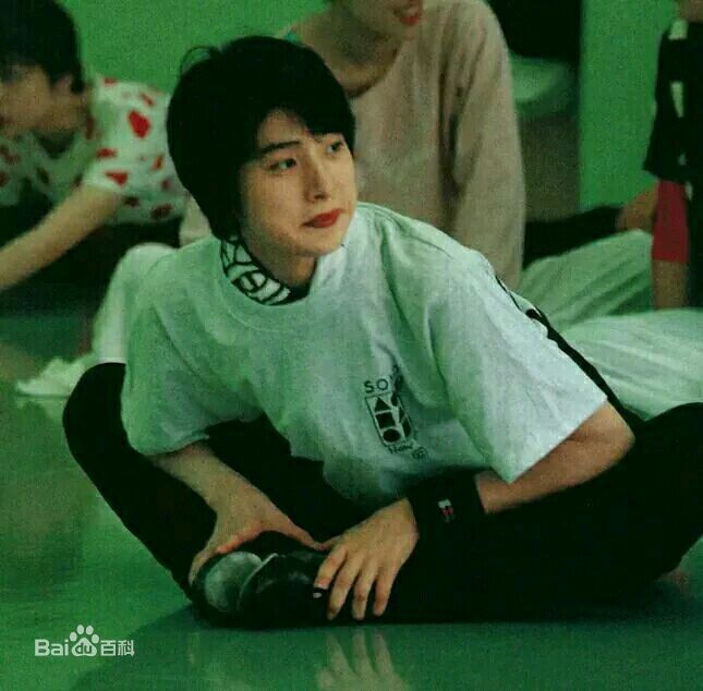 天海祐希(Amami Yuki)在宝冢时的稽古场景生活照相册