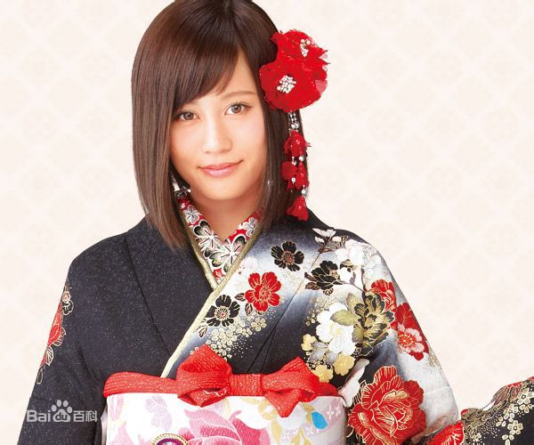 前田敦子(まえだ あつこ(Atsuko Maeda)、あっちゃん（昵称）)最优质杂志