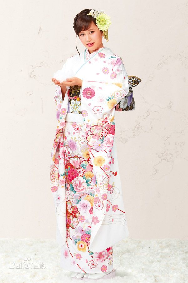 前田敦子(まえだ あつこ(Atsuko Maeda)、あっちゃん（昵称）)最优质杂志