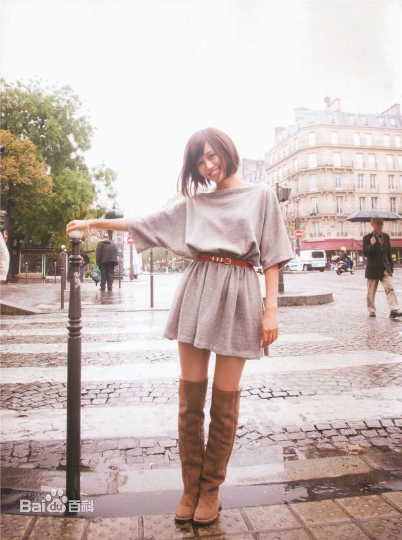 前田敦子(まえだ あつこ(Atsuko Maeda)、あっちゃん（昵称）)高清5th图集