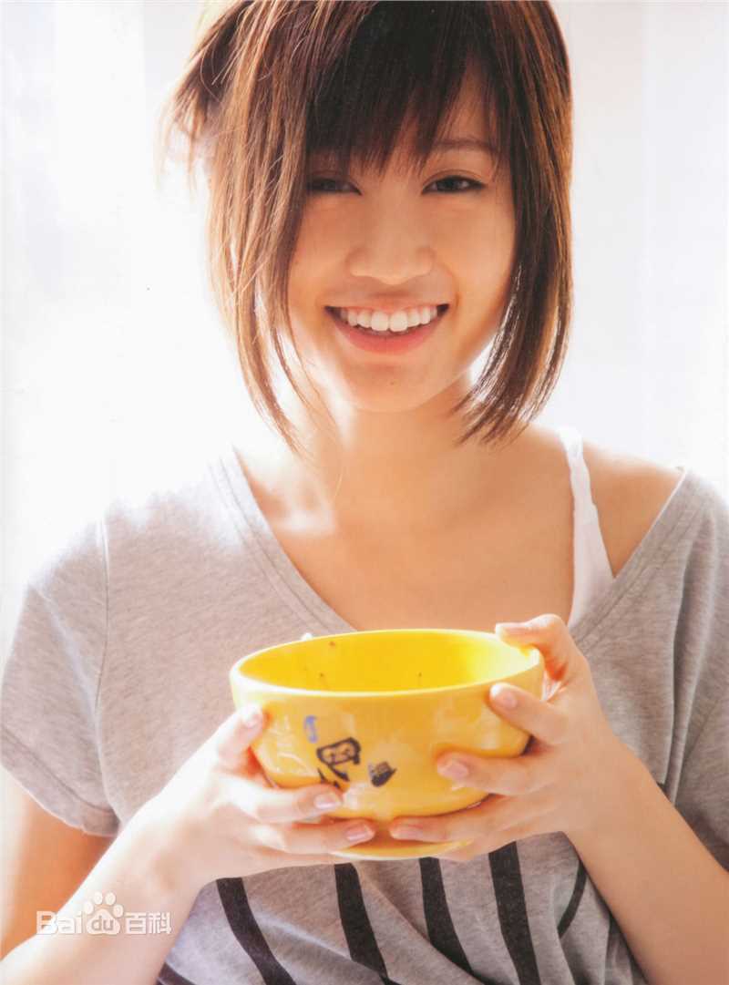 前田敦子(まえだ あつこ(Atsuko Maeda)、あっちゃん（昵称）)高清5th图集