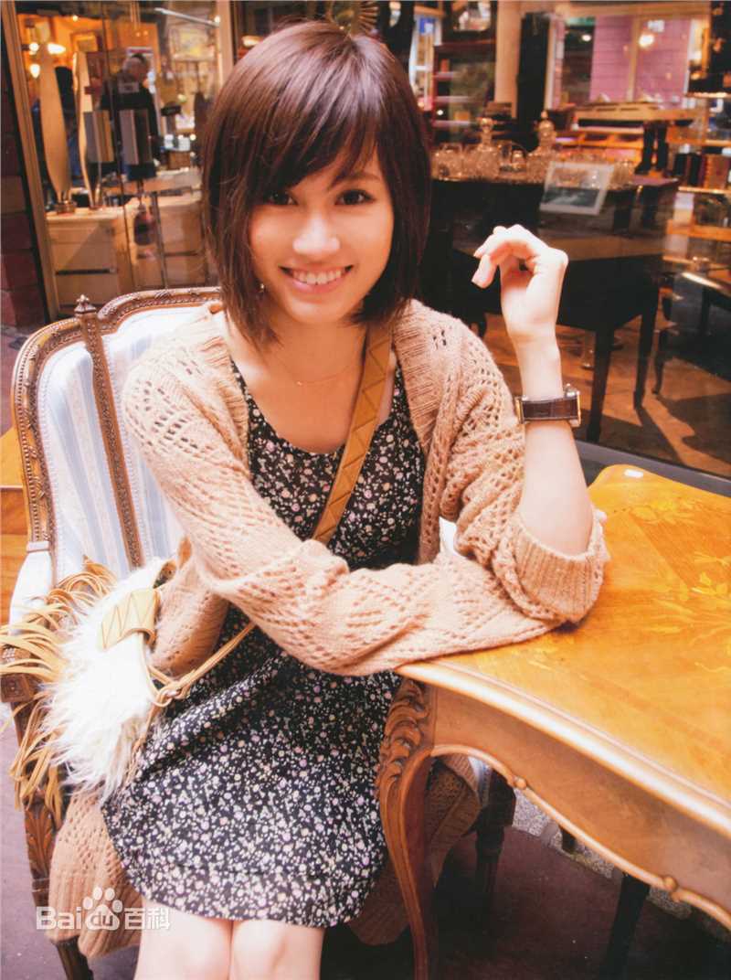 前田敦子(まえだ あつこ(Atsuko Maeda)、あっちゃん（昵称）)高清5th图集