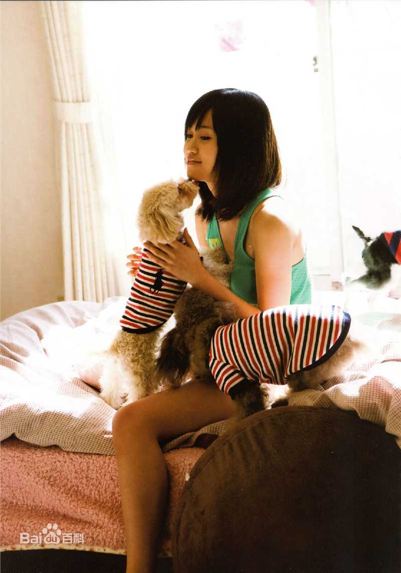 前田敦子(まえだ あつこ(Atsuko Maeda)、あっちゃん（昵称）)精选3rd图册