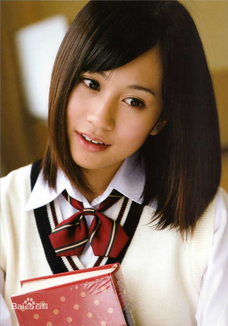 前田敦子(まえだ あつこ(Atsuko Maeda)、あっちゃん（昵称）)精选3rd图册