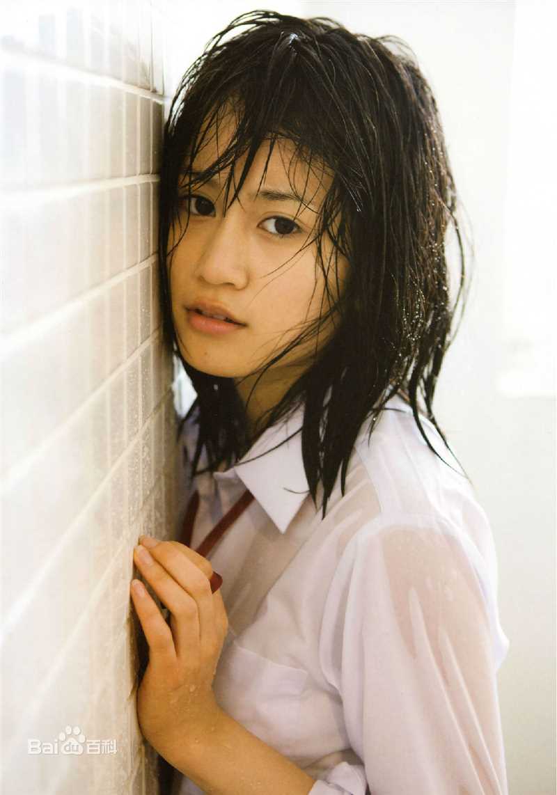 前田敦子(まえだ あつこ(Atsuko Maeda)、あっちゃん（昵称）)精选3rd图册