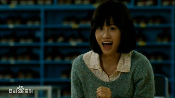 前田敦子(まえだ あつこ(Atsuko Maeda)、あっちゃん（昵称）)苦役列车前后照片