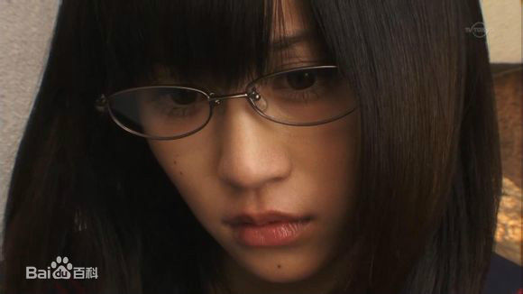 前田敦子(まえだ あつこ(Atsuko Maeda)、あっちゃん（昵称）)真假学园素颜照相册