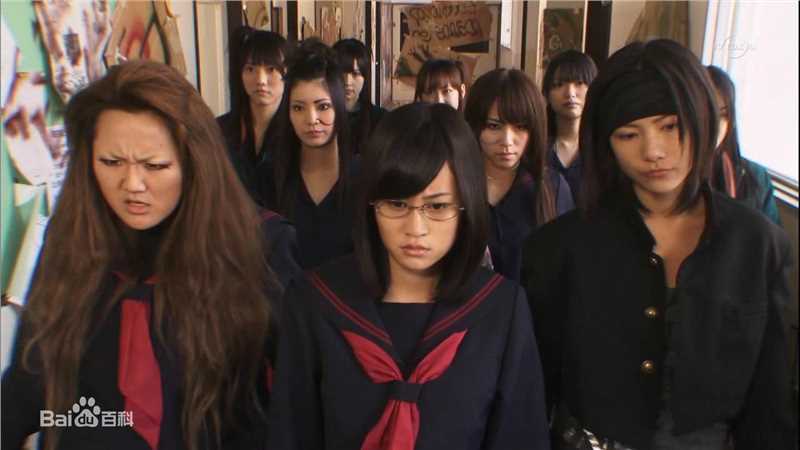 前田敦子(まえだ あつこ(Atsuko Maeda)、あっちゃん（昵称）)真假学园素颜照相册