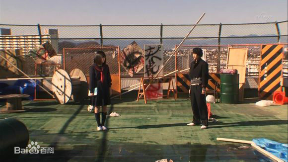 前田敦子(まえだ あつこ(Atsuko Maeda)、あっちゃん（昵称）)真假学园素颜照相册