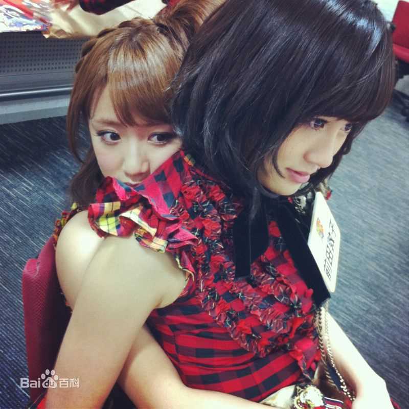 前田敦子(まえだ あつこ(Atsuko Maeda)、あっちゃん（昵称）)和亲友们图册