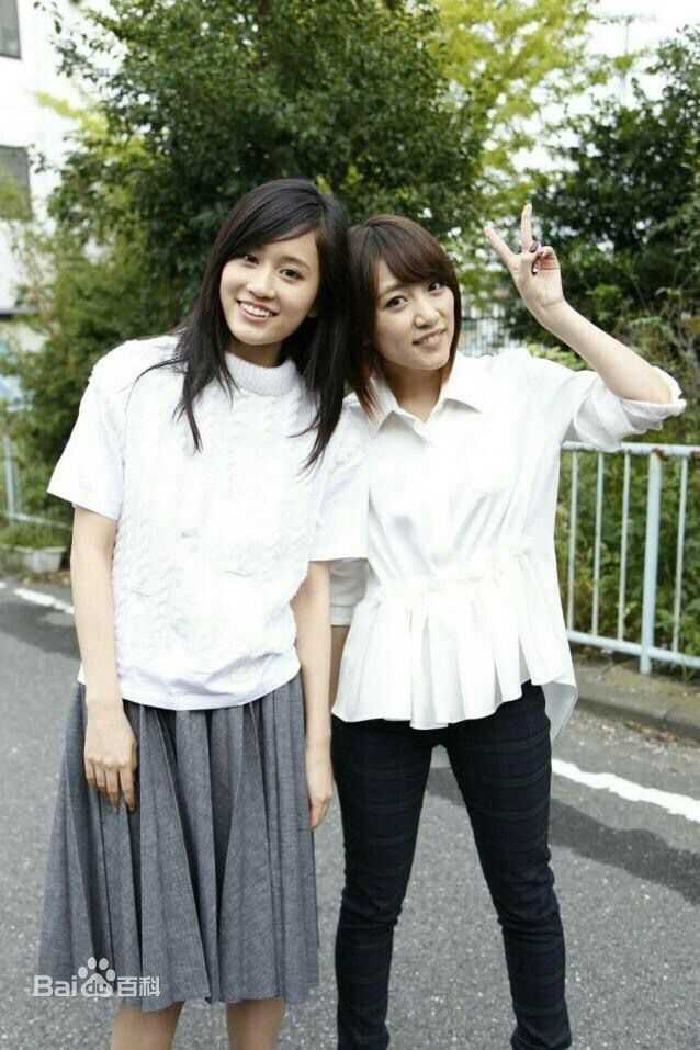 前田敦子(まえだ あつこ(Atsuko Maeda)、あっちゃん（昵称）)和亲友们图册