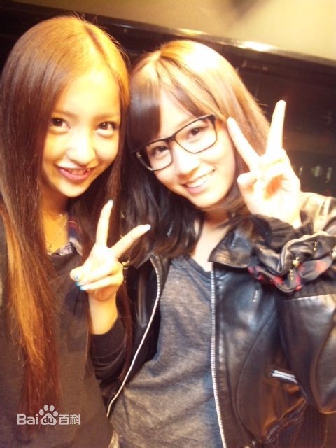 前田敦子(まえだ あつこ(Atsuko Maeda)、あっちゃん（昵称）)和亲友们图册