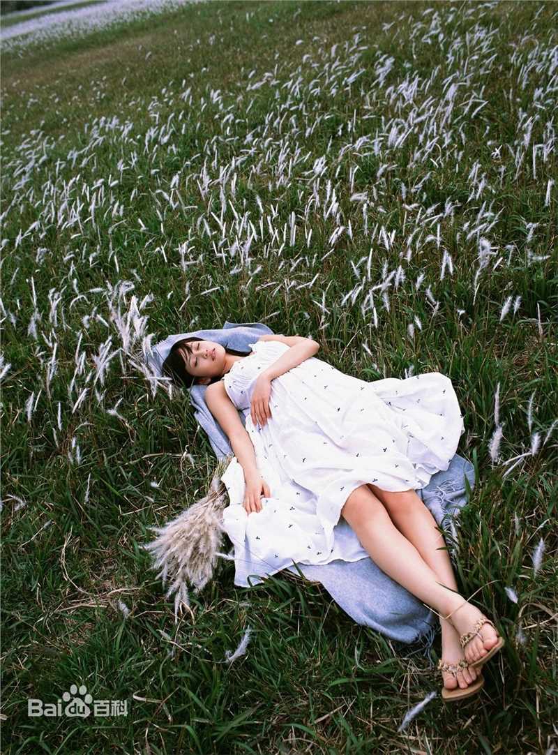 前田敦子(まえだ あつこ(Atsuko Maeda)、あっちゃん（昵称）)YSVW vol.277性感图片图集