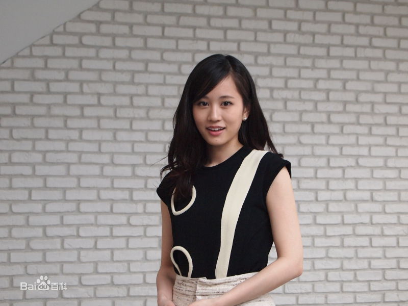 前田敦子(まえだ あつこ(Atsuko Maeda)、あっちゃん（昵称）)访谈、新闻、活动照生活照相册