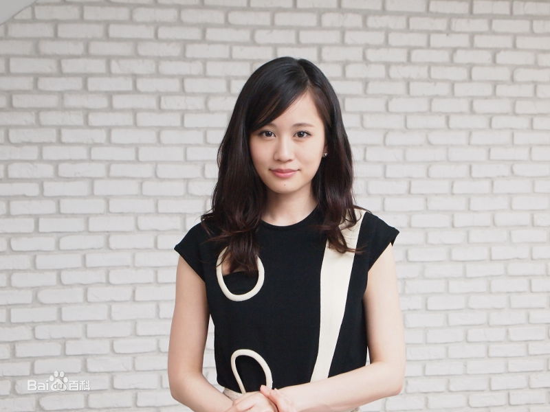 前田敦子(まえだ あつこ(Atsuko Maeda)、あっちゃん（昵称）)访谈、新闻、活动照生活照相册