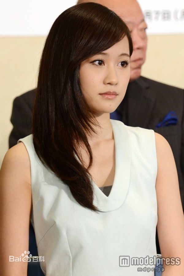 前田敦子(まえだ あつこ(Atsuko Maeda)、あっちゃん（昵称）)访谈、新闻、活动照生活照相册