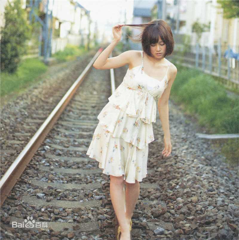 前田敦子(まえだ あつこ(Atsuko Maeda)、あっちゃん（昵称）)精彩图册