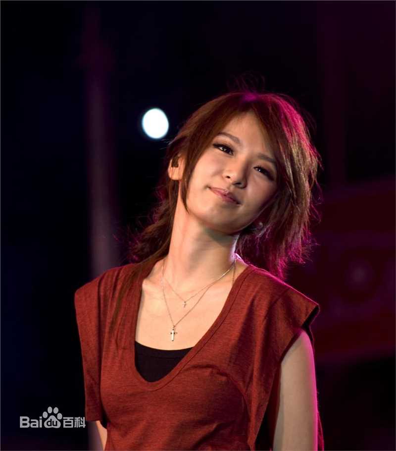 田馥甄(Hebe Tien、Anita)在2010年《to hebe》专辑大马签售会中的