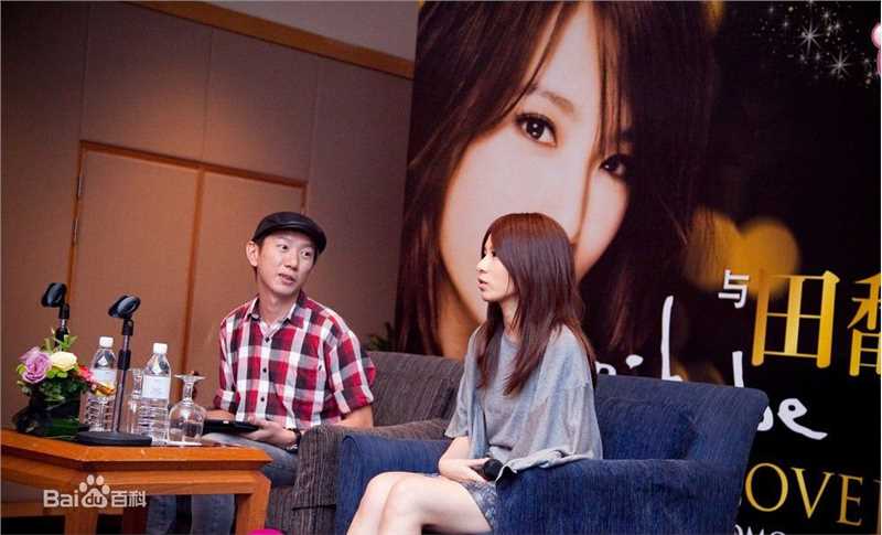 田馥甄(Hebe Tien、Anita)在2010年《to hebe》专辑大马签售会中的