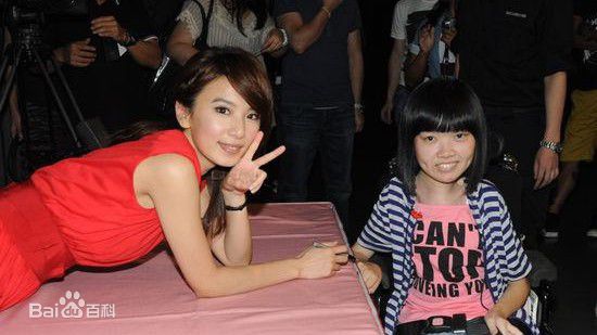 最优质田馥甄(Hebe Tien、Anita)在2010年《to hebe》专辑香港签售会中的相册