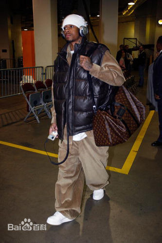 阿伦·埃泽尔·艾弗森(Allen Ezail Iverson)阿伦·艾弗森图册