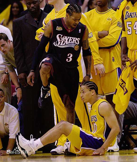 阿伦·埃泽尔·艾弗森(Allen Ezail Iverson)掘金时期性感图片壁纸