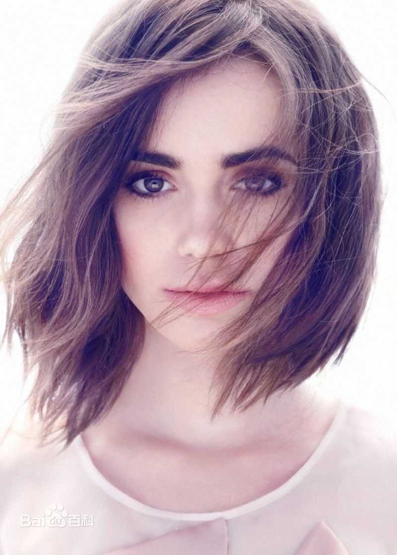 最优质莉莉·柯林斯(Lily Collins)生活照