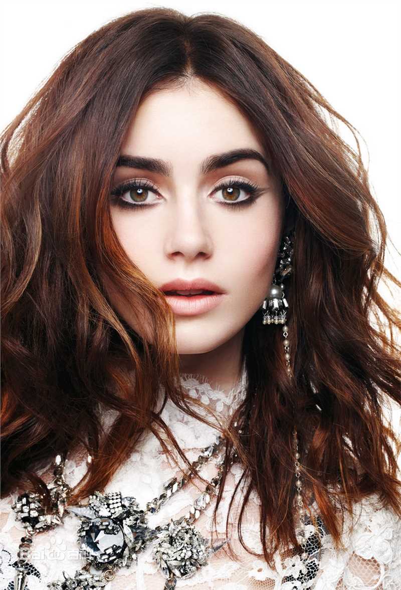 精选莉莉·柯林斯(Lily Collins)