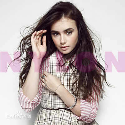 最优质莉莉·柯林斯(Lily Collins)精彩图册