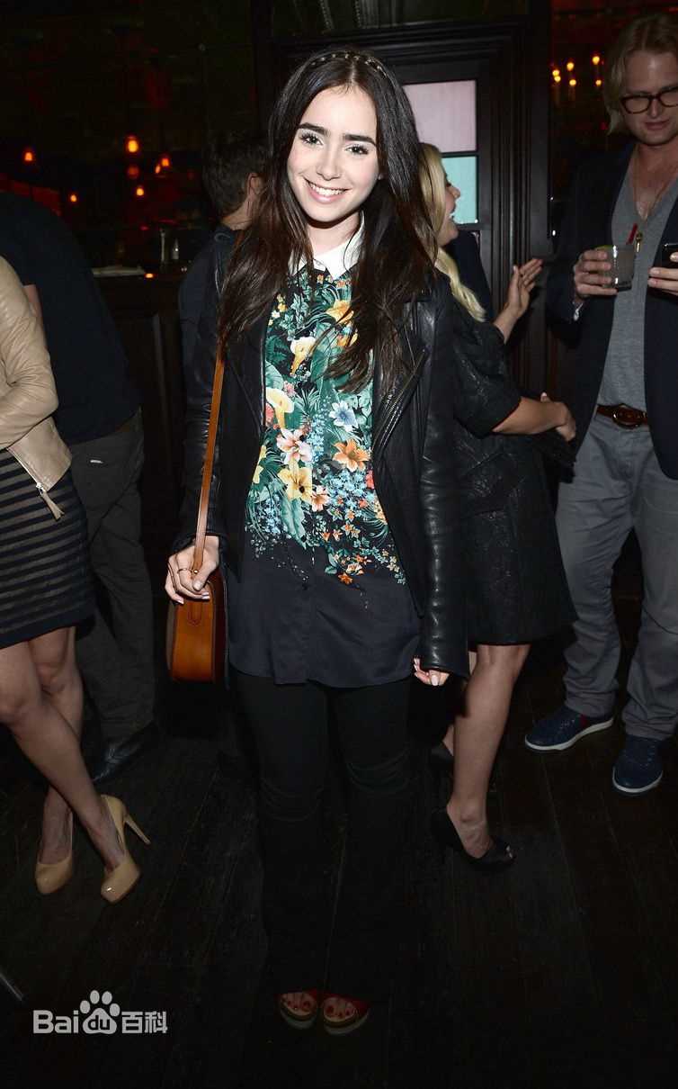 最优质莉莉·柯林斯(Lily Collins)精彩图册